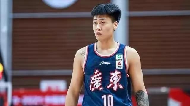 艾秋麻豆剧果冻传媒短视频